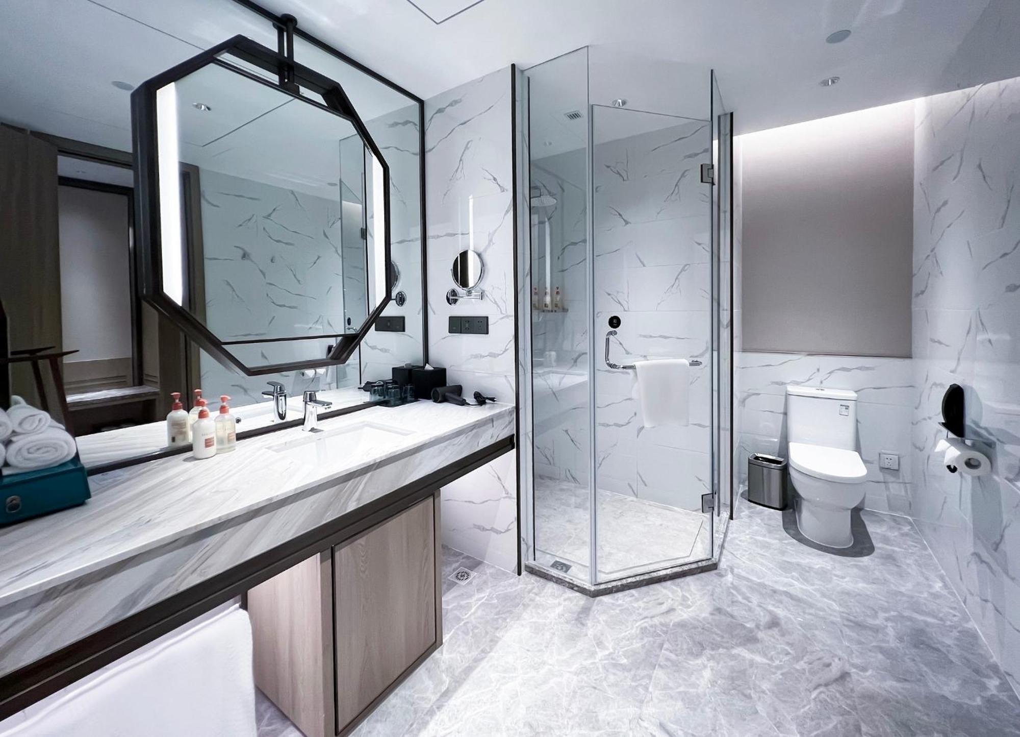 Crowne Plaza Hangzhou Linping By Ihg Exteriör bild